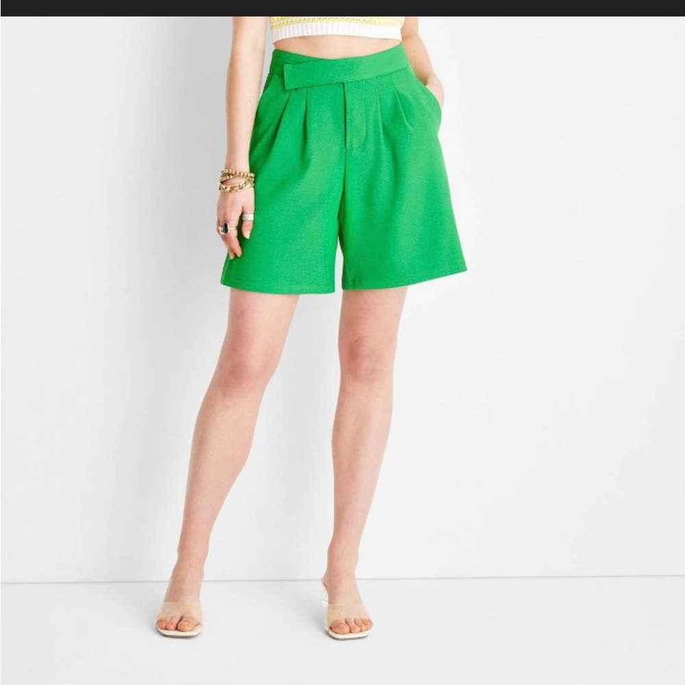 High-Waist Green Womens Shorts
